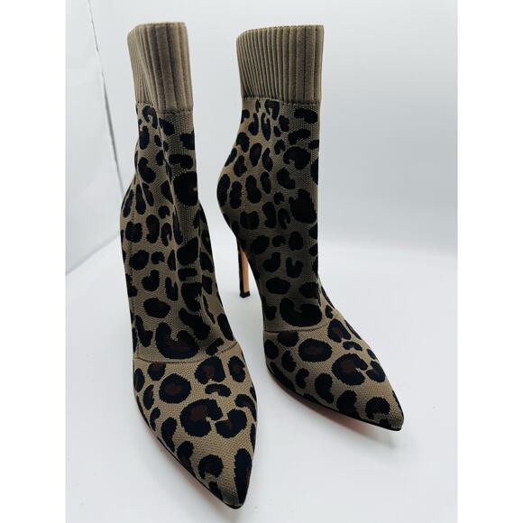 Gianvito Rossi Gray Leopard Print Knit Stretch Bootie  size 39.5 - Picture 12 of 12